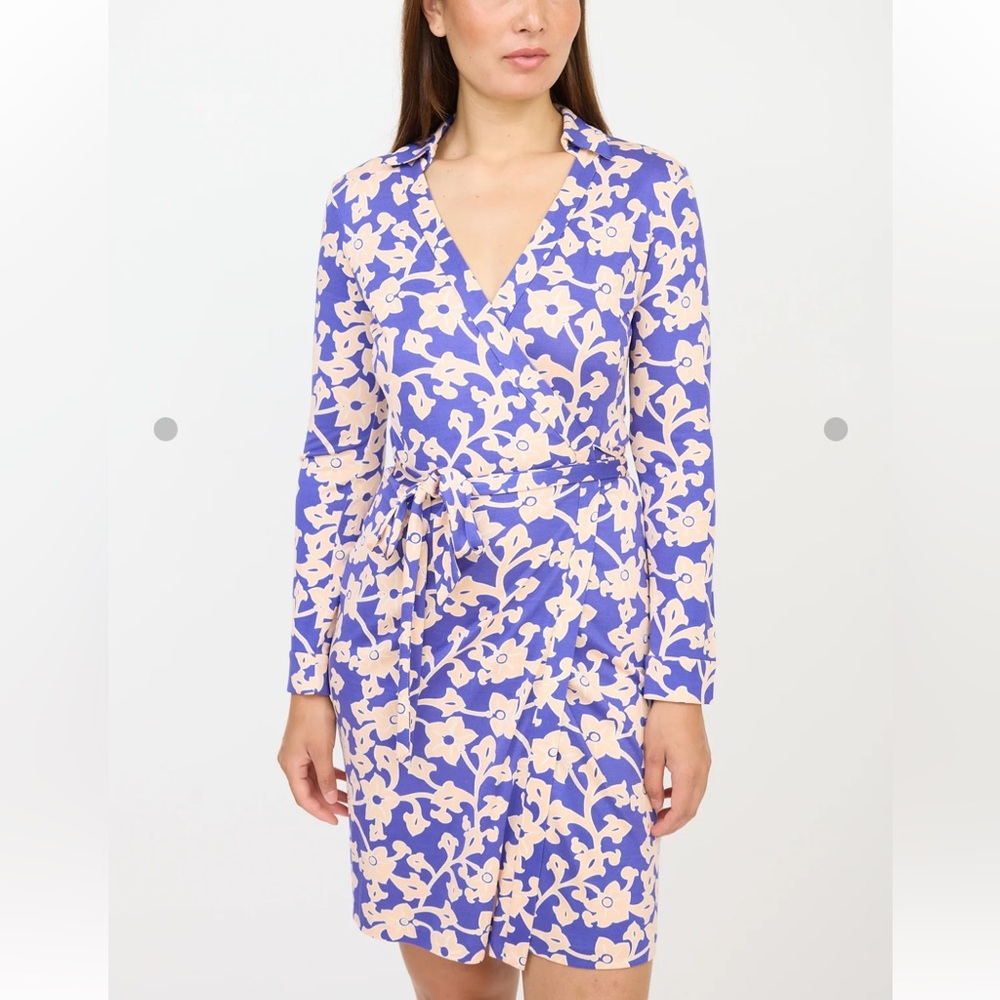 Diane von Furstenberg Floral ‘Jeanne wrap dress’ in ‘Blue Meadow’ size 0